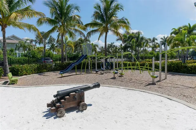 $5,000 | 280 St Lucia Drive, Unit 101, Bradenton, FL 34209