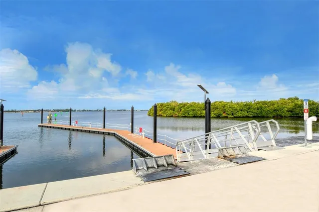 $5,000 | 280 St Lucia Drive, Unit 101, Bradenton, FL 34209