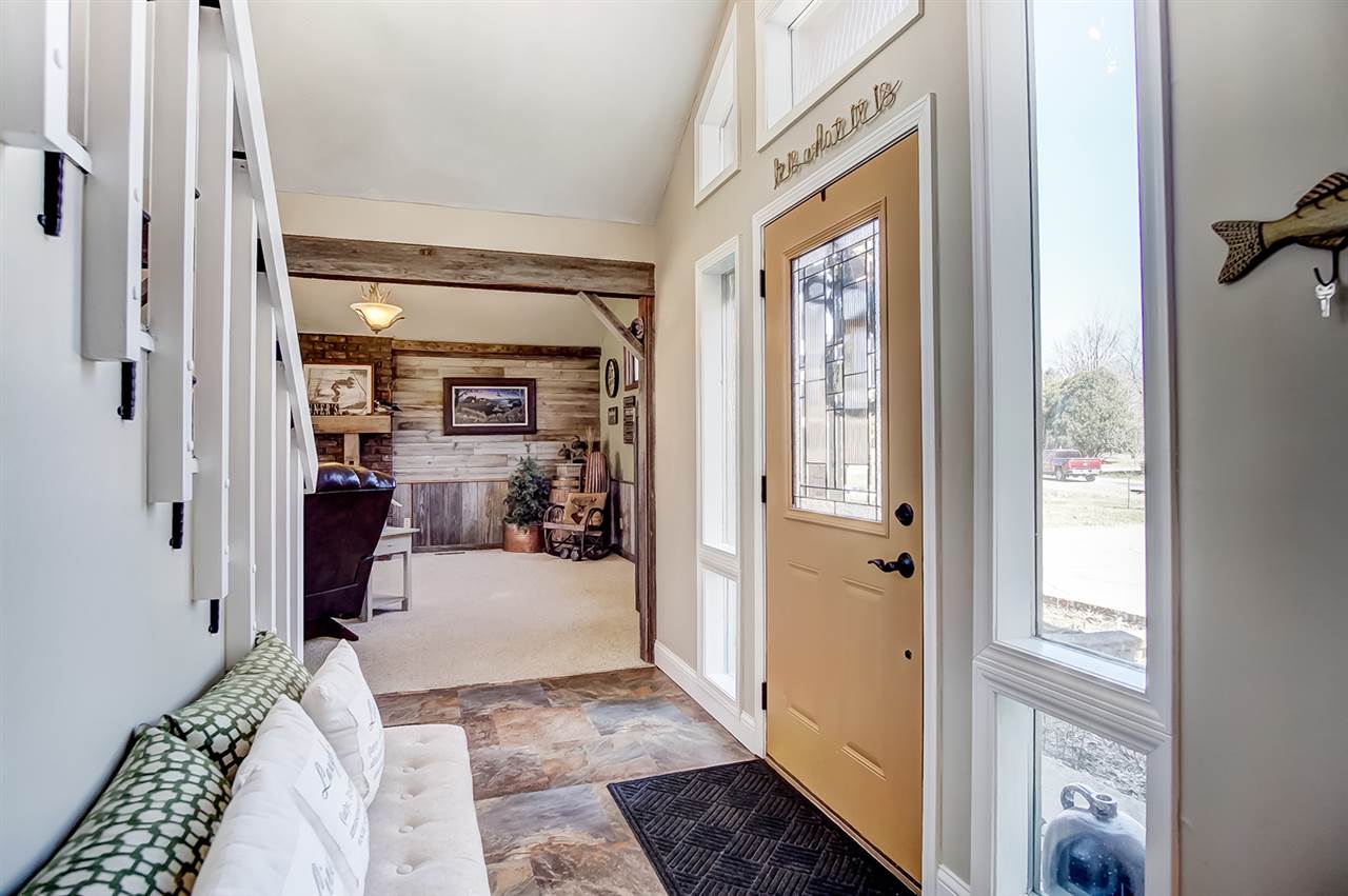 2365 South Stonebridge Road Warsaw, IN 46580 - Photo 12 of 32 Gallery Image 12