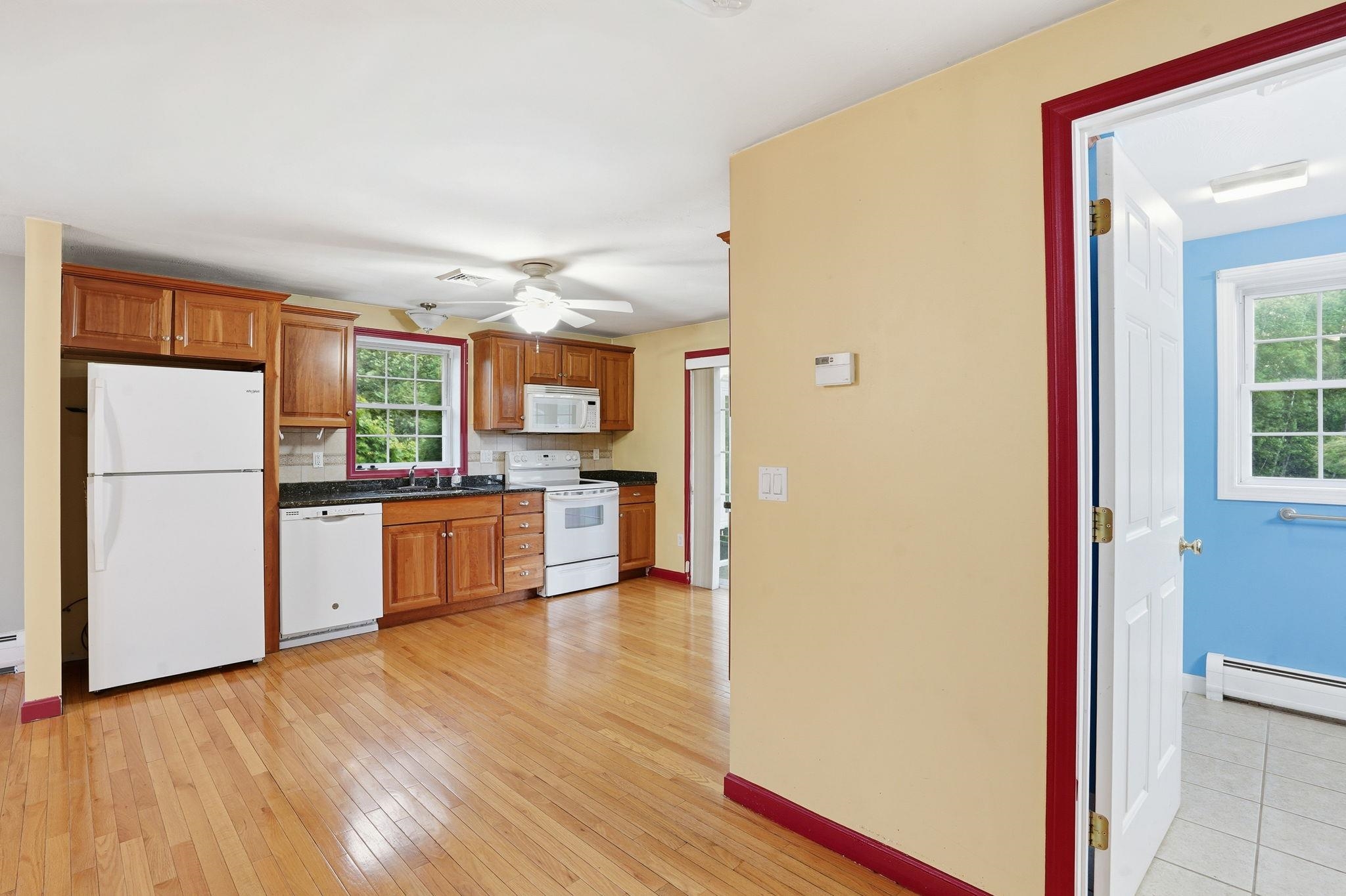 2 Red Sox Lane Raymond, NH 03077 - Photo 12 of 27