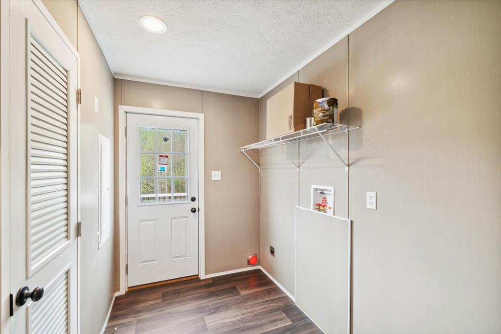 1174 Buck Woods Road Woodlawn, VA 24381 - Photo 14 of 34 Gallery Image 14