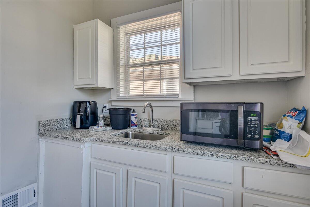 238 Ellis Street Augusta, GA 30901 - Photo 27 of 36 Unit B