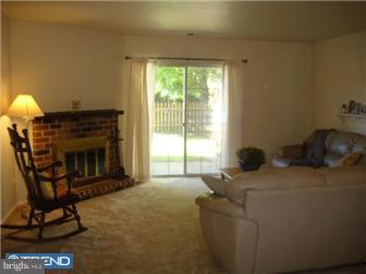 308 Kidwelly Court Exton, PA 19341 - Photo 5 of 12 Living Room