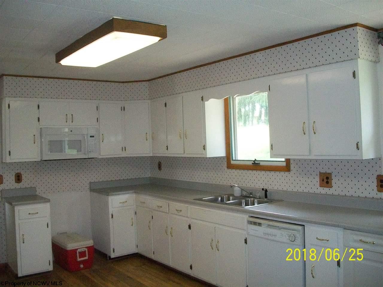 529 Tacy Road Philippi, WV 26416 - Photo 4 of 17 Gallery Image 4