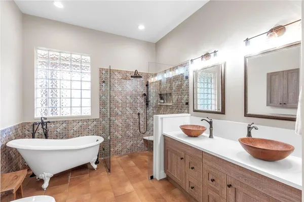 $630,000 | 408 Park Trace Boulevard, Osprey, FL 34229