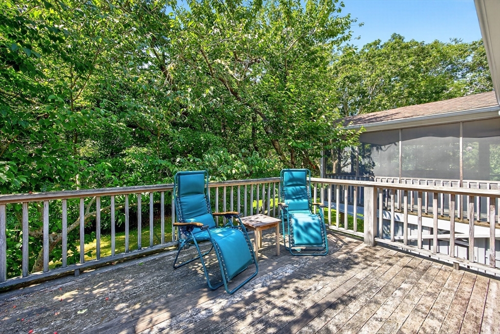 11 Barnabas Road Falmouth, MA 02540 - Photo 15 of 30 Gallery Image 15