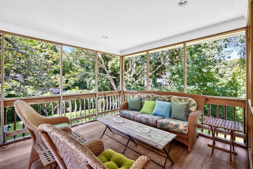 11 Barnabas Road Falmouth, MA 02540 - Photo 16 of 30 Gallery Image 16