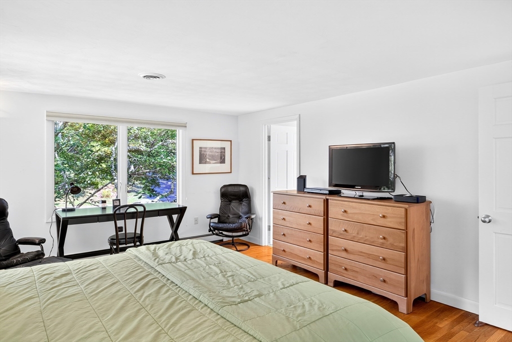 11 Barnabas Road Falmouth, MA 02540 - Photo 22 of 30 Gallery Image 22