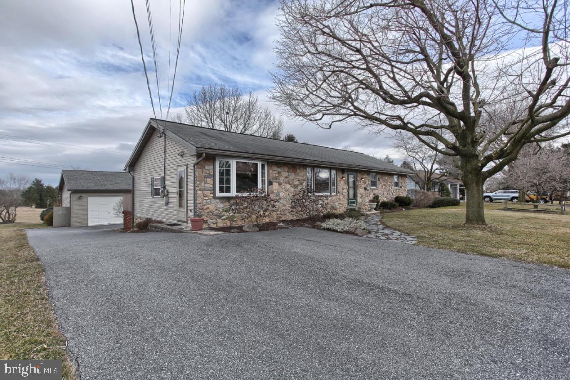 246 Mill Road Mount Joy, PA 17552 - Photo 23 of 28 Gallery Image 23