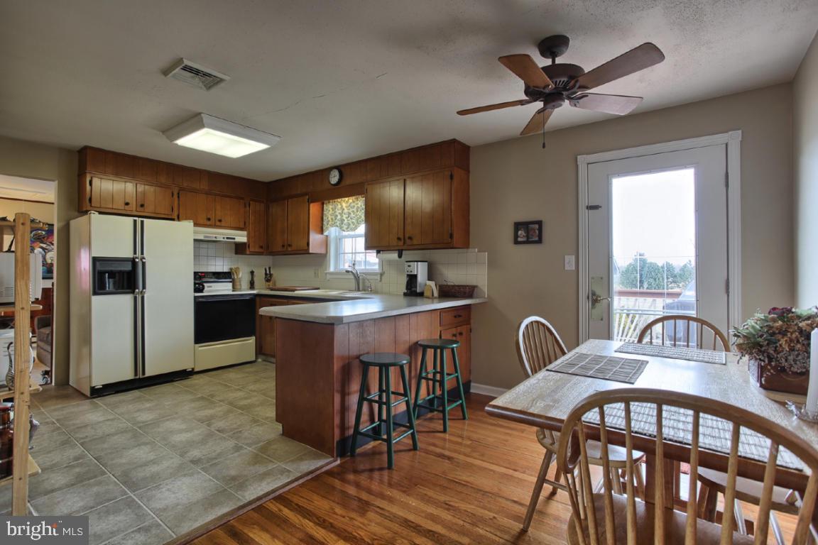 246 Mill Road Mount Joy, PA 17552 - Photo 9 of 28 Gallery Image 9