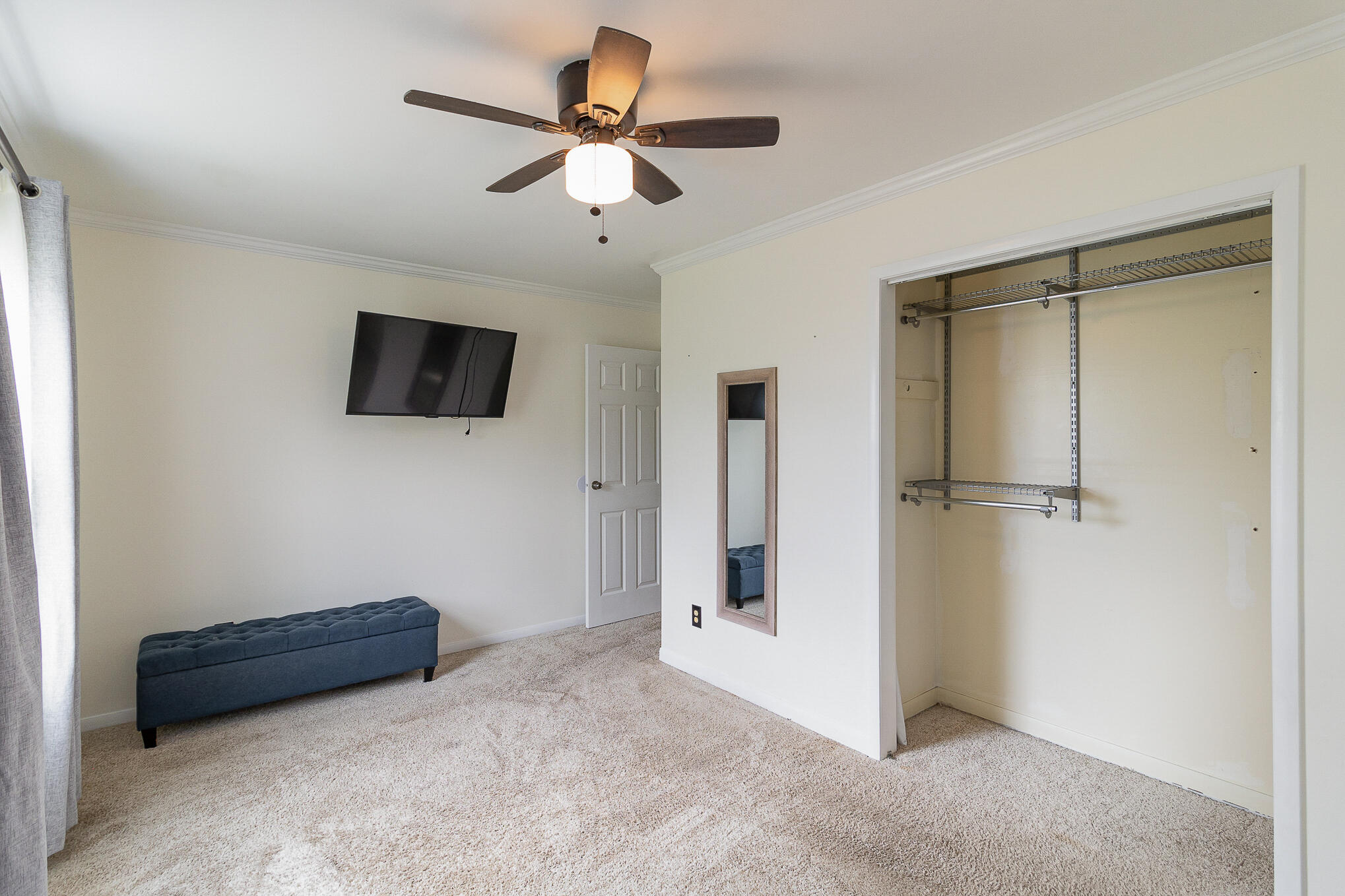 747 Mohawk Drive Lowell, IN 46356 - Photo 12 of 20 2038x1358