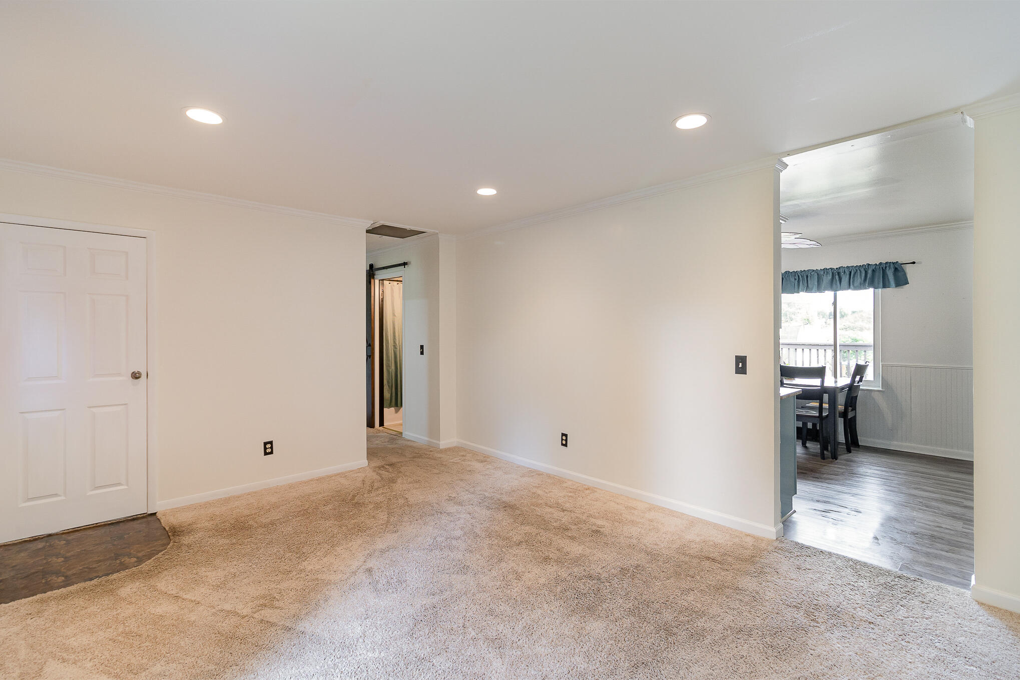 747 Mohawk Drive Lowell, IN 46356 - Photo 6 of 20 2038x1359