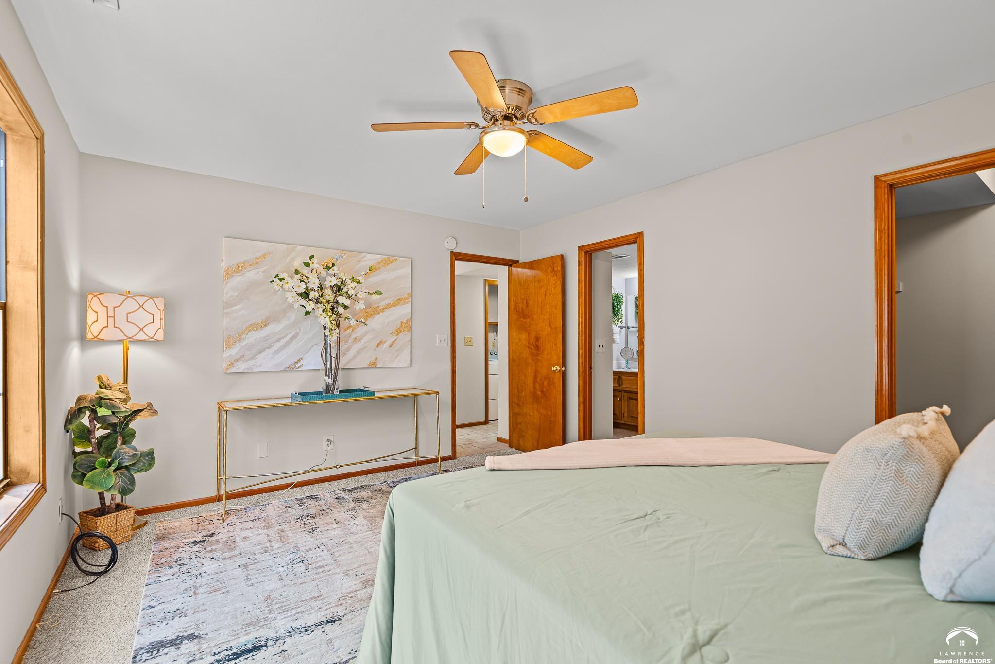 2206 Vail Way Lawrence, KS 66047 - Photo 15 of 39 Gallery Image 15