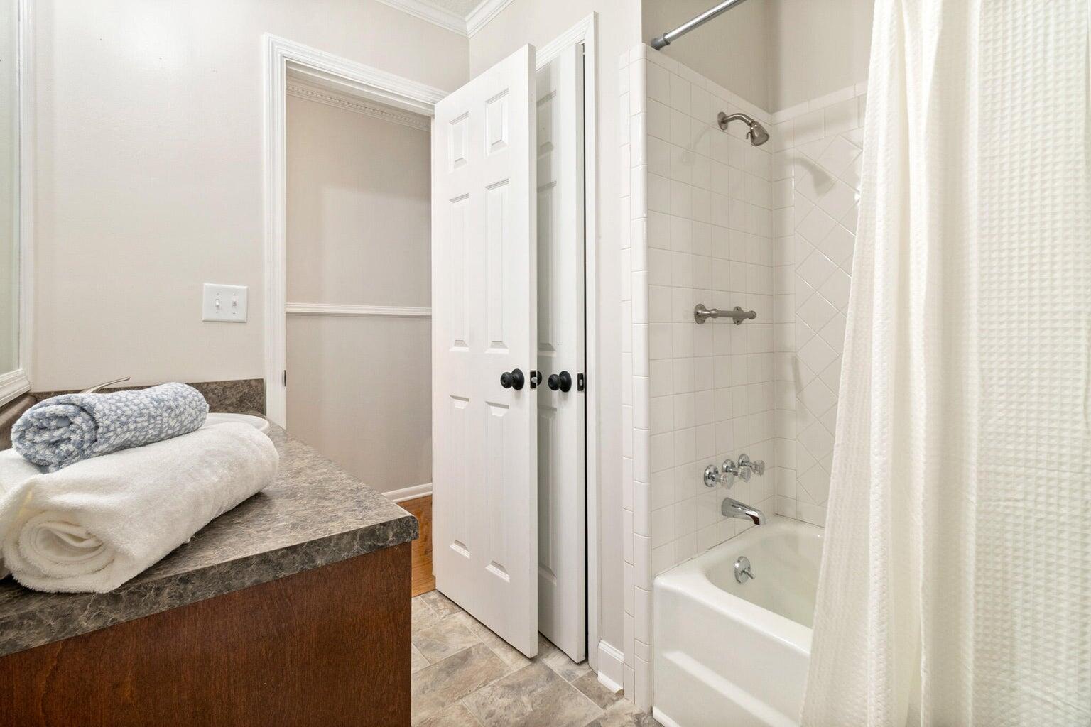 188 Bates Street Northeast Charleston, TN 37310 - Photo 13 of 21 20250822143314849697000000-o