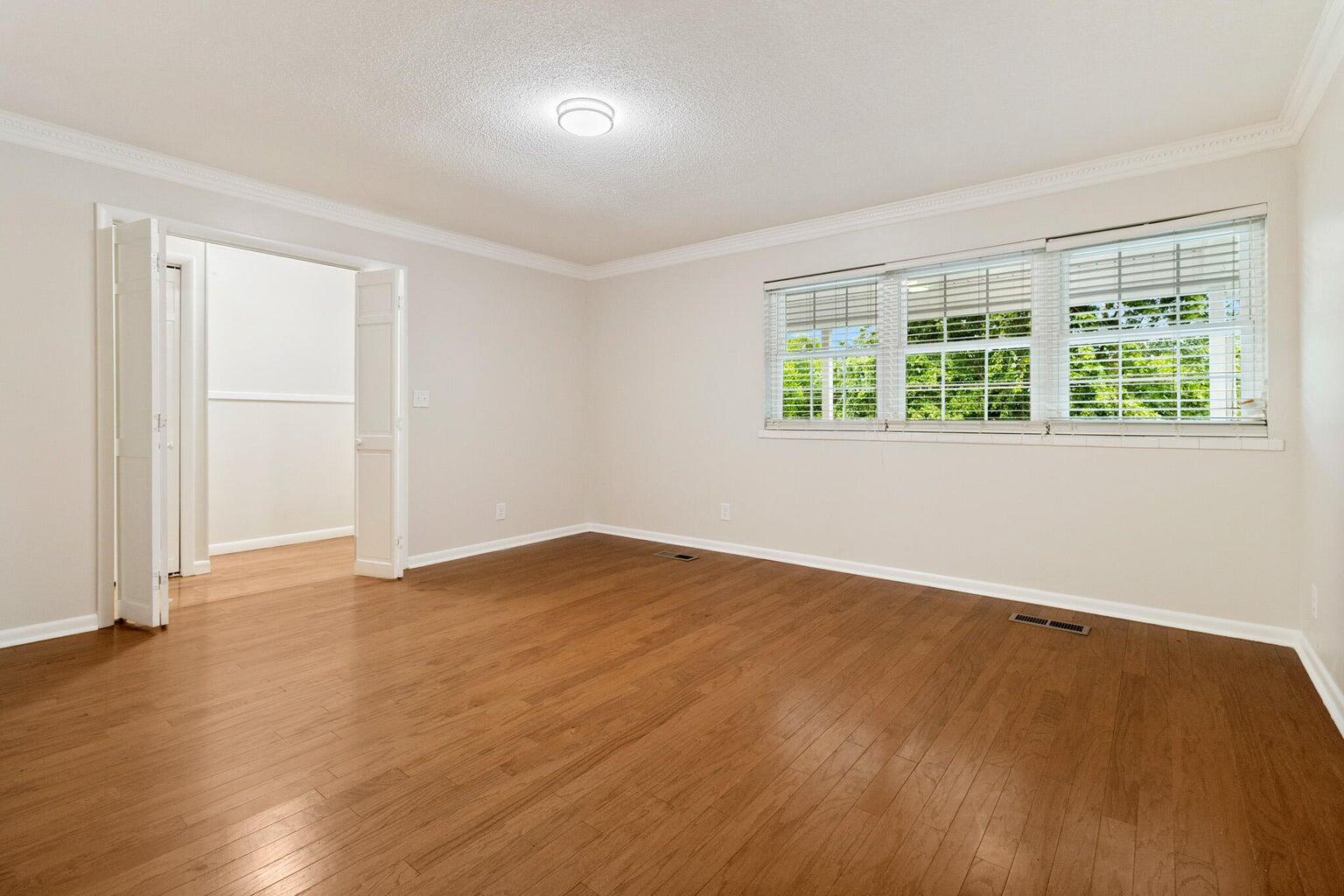 188 Bates Street Northeast Charleston, TN 37310 - Photo 5 of 21 20250822143324366045000000-o