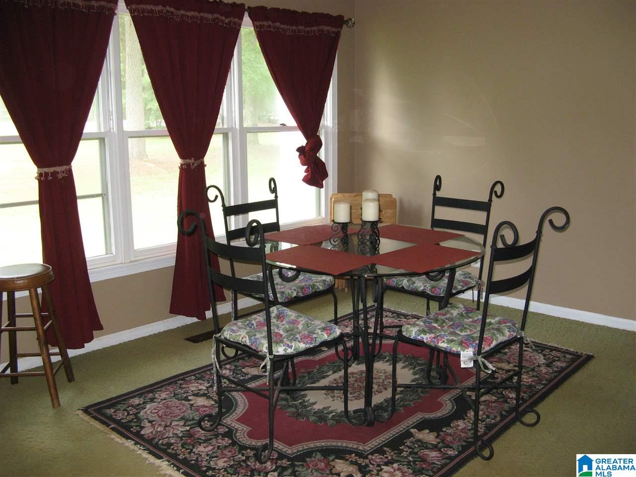 425 Phillips Drive Vincent, AL 35178 - Photo 9 of 23