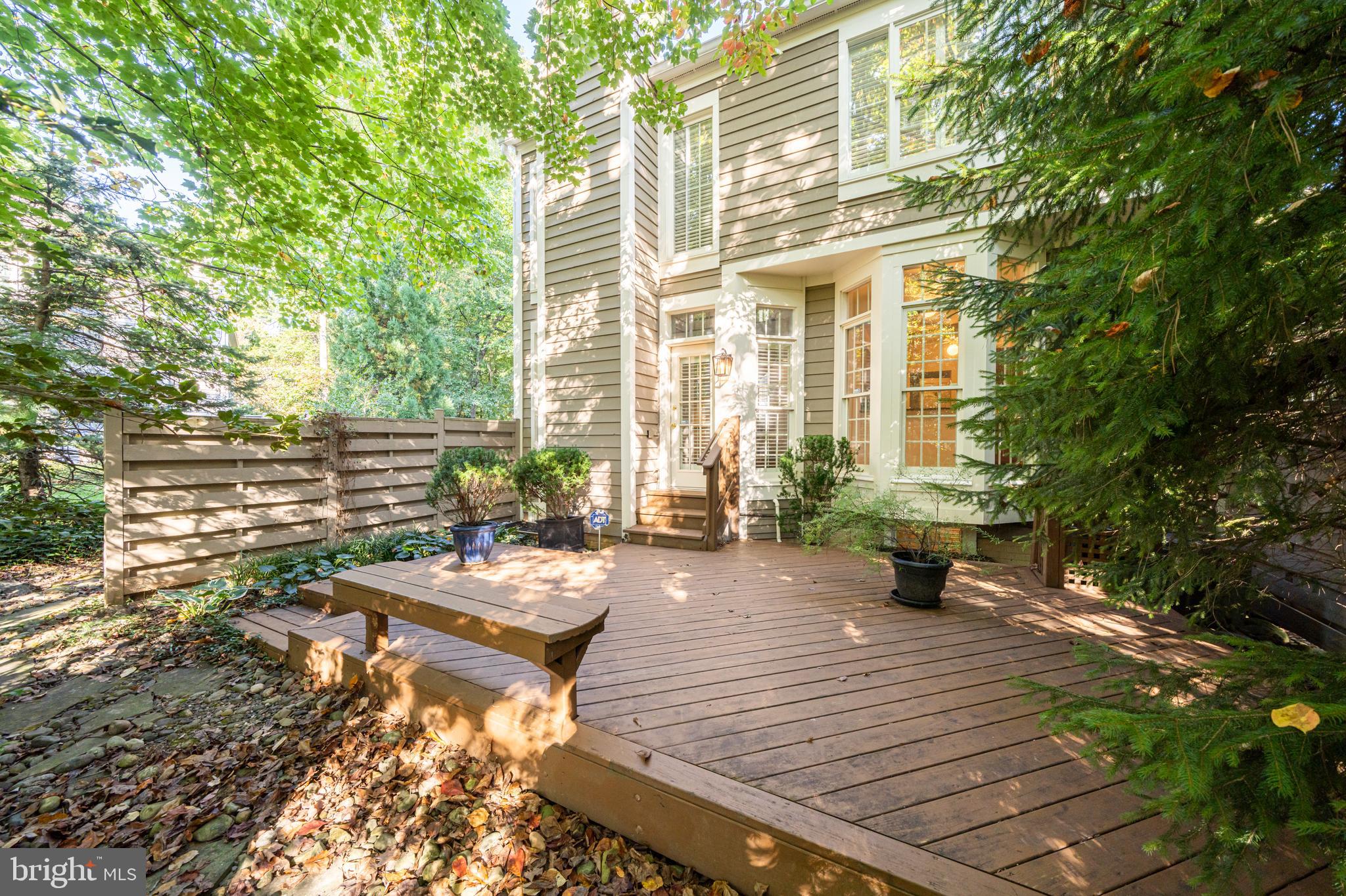 11457 Hollow Timber Court Reston, VA 20194 - Photo 11 of 46