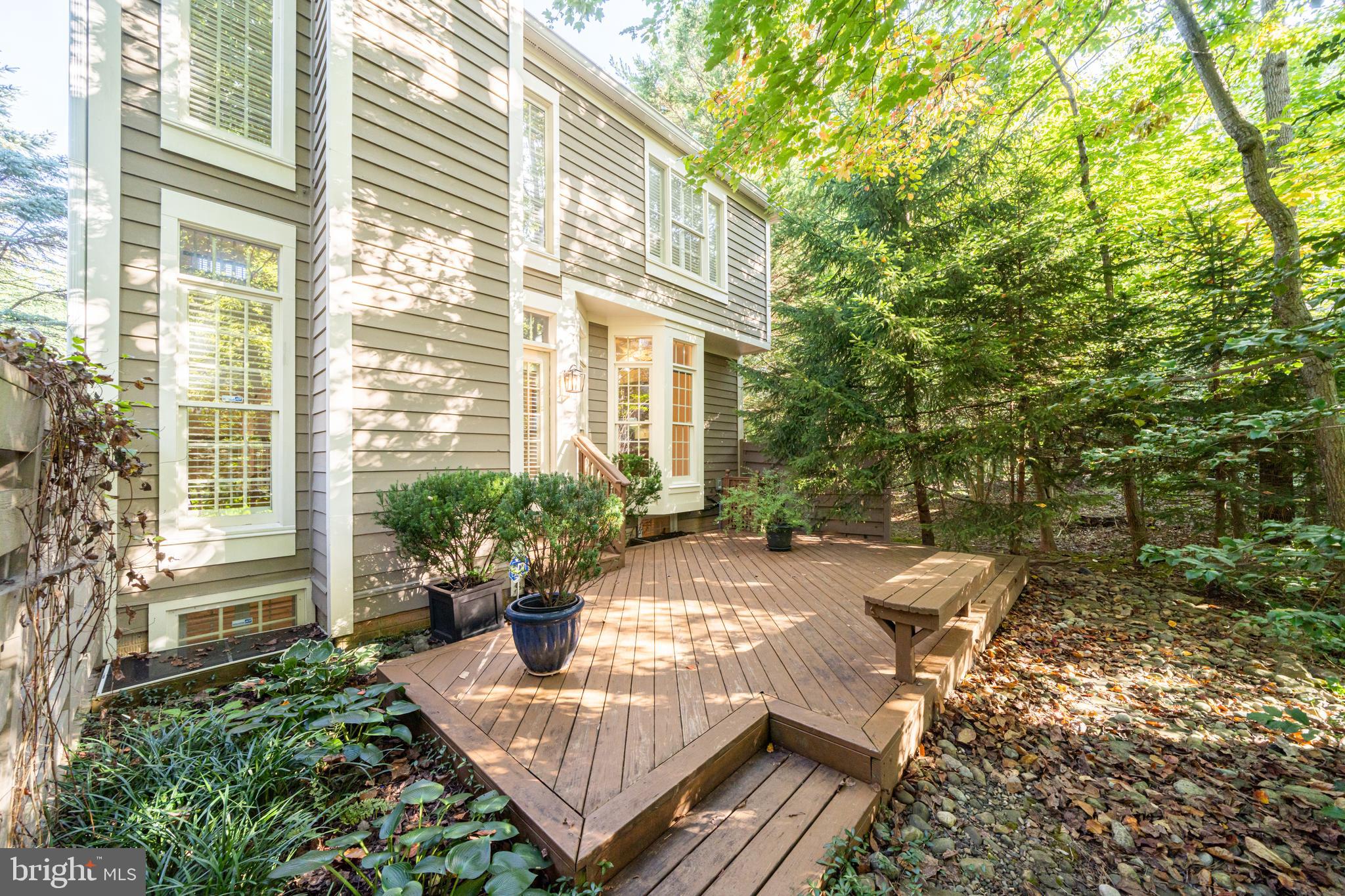 11457 Hollow Timber Court Reston, VA 20194 - Photo 12 of 46