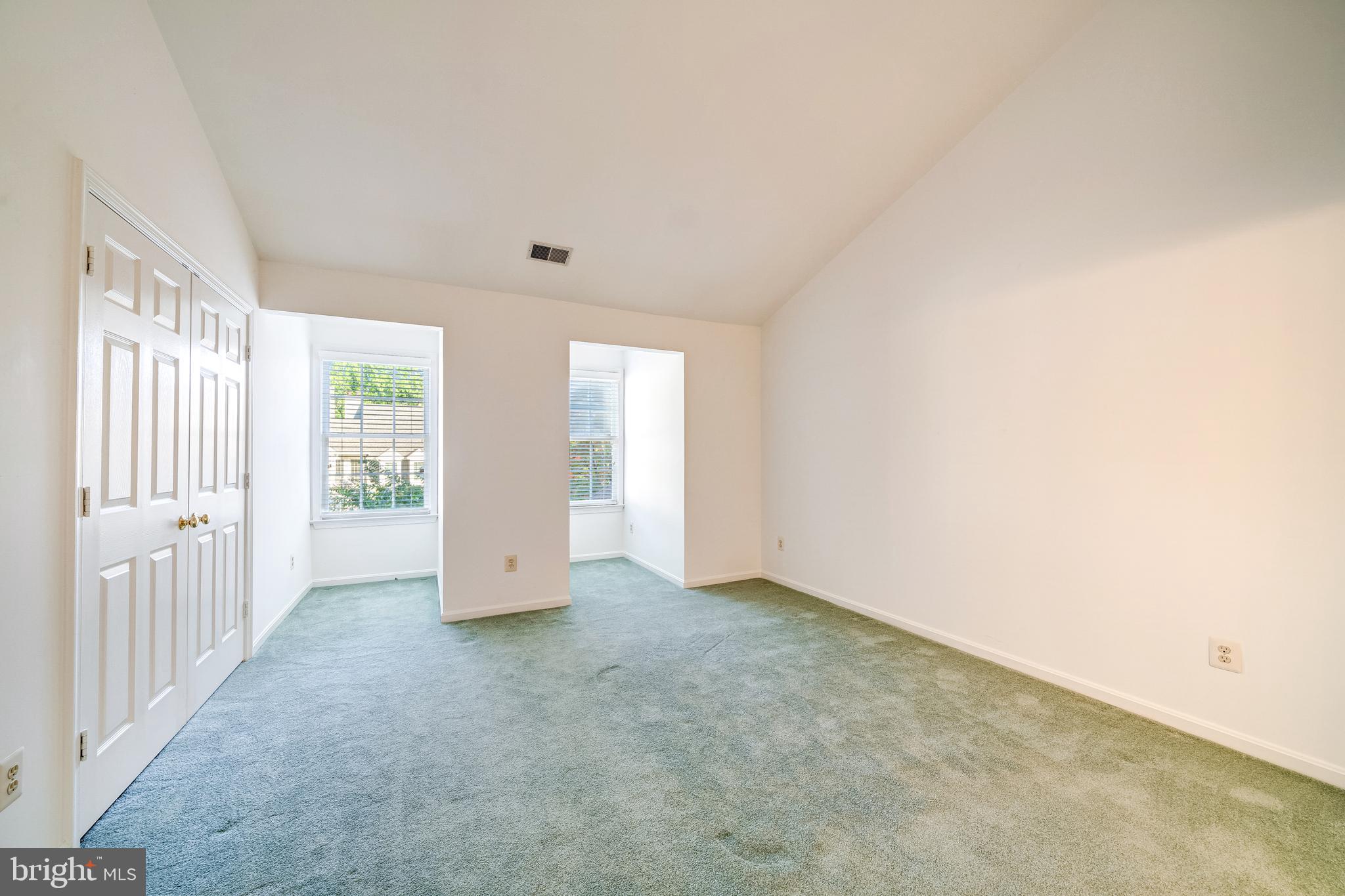 11457 Hollow Timber Court Reston, VA 20194 - Photo 33 of 46