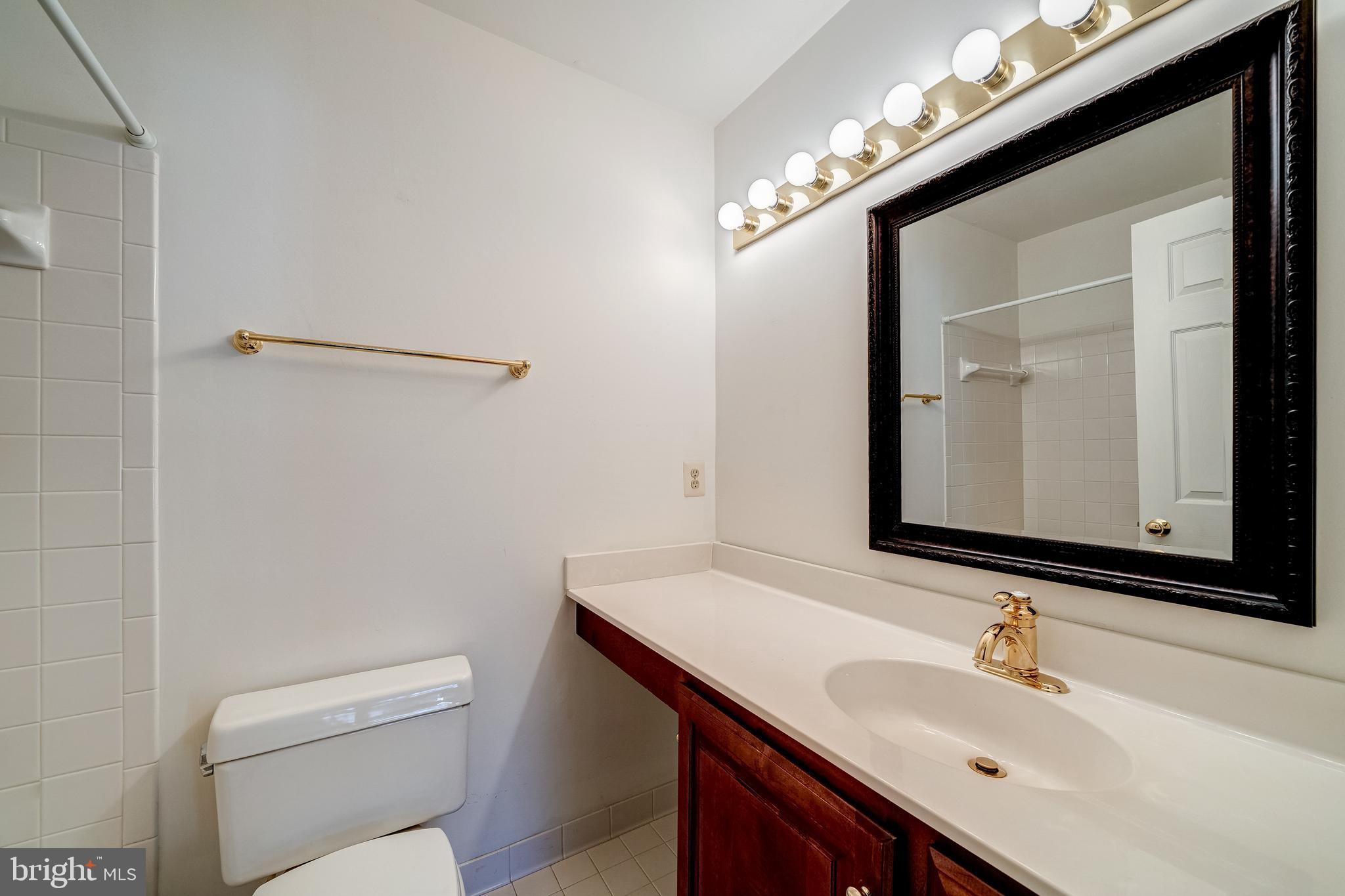 11457 Hollow Timber Court Reston, VA 20194 - Photo 34 of 46