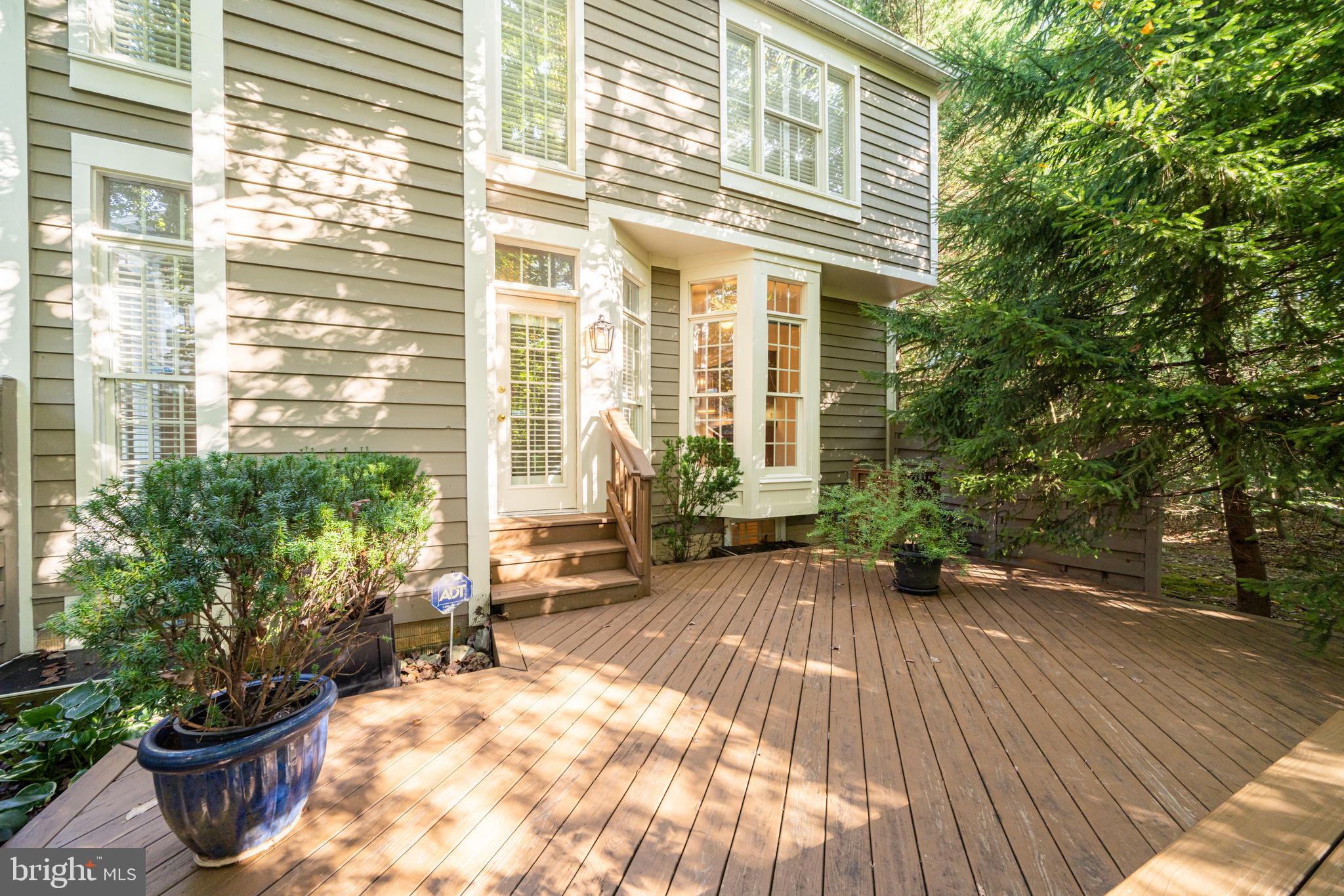 11457 Hollow Timber Court Reston, VA 20194 - Photo 10 of 46