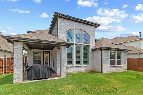 $580,000 | 7424 Winterbloom Way, Fort Worth, TX 76123