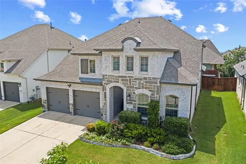 $580,000 | 7424 Winterbloom Way, Fort Worth, TX 76123