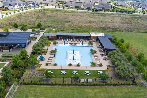 $580,000 | 7424 Winterbloom Way, Fort Worth, TX 76123