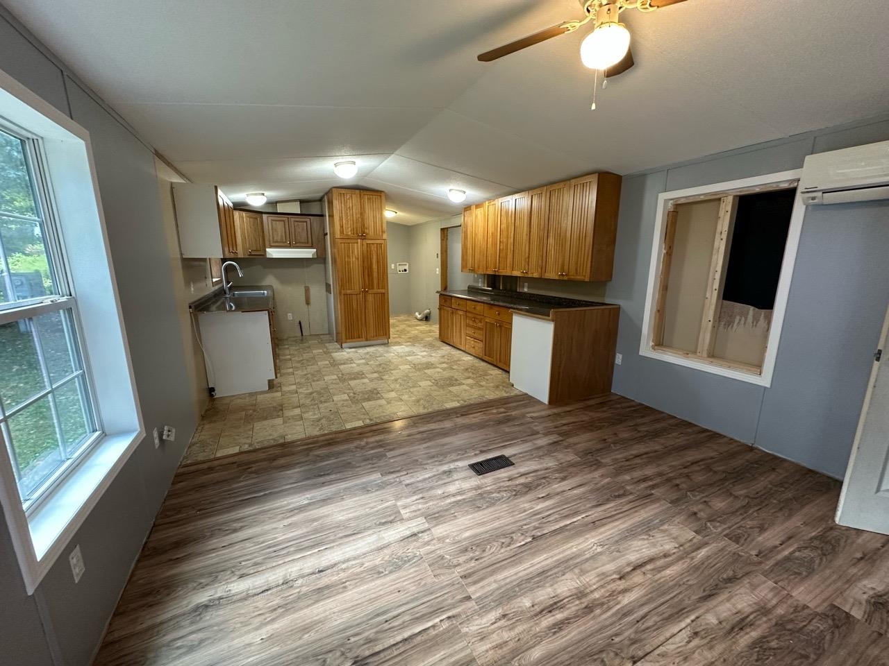 226 East West Road Dummerston, VT 05346 - Photo 6 of 19 Gallery Image 6