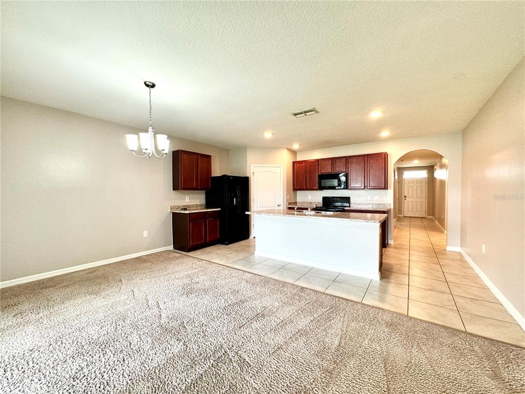 167 Fall Glo Road Winter Haven, FL 33880 - Photo 9 of 29 Gallery Image 9