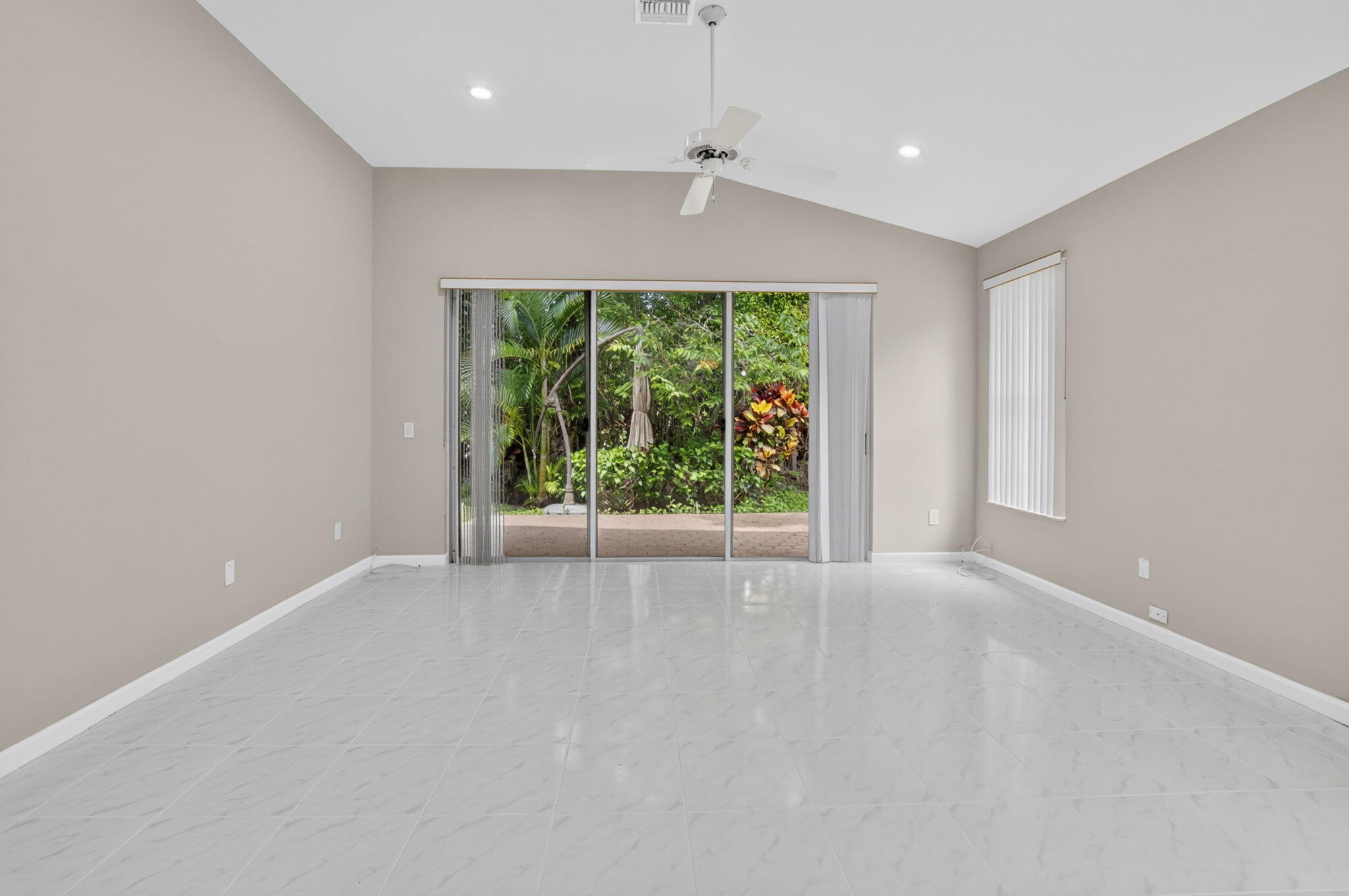 5183 Northwest 26th Circle Boca Raton, FL 33496 - Photo 14 of 88 13-web-or-mls-DSC_1240
