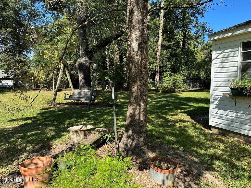 220 Lower Woodville Road Natchez, MS 39120 - Photo 15 of 23 20242609_11