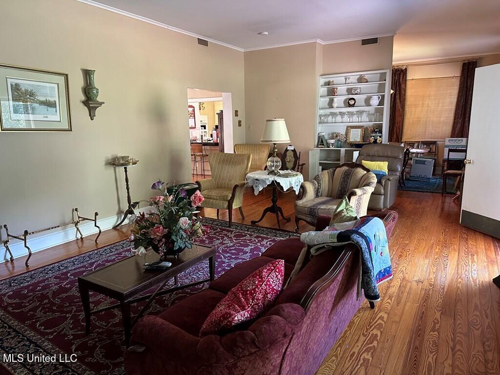 220 Lower Woodville Road Natchez, MS 39120 - Photo 10 of 23 20242609_6