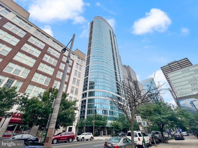 $690,000 | 2101 Market Street, Unit 1607, Philadelphia, PA 19103