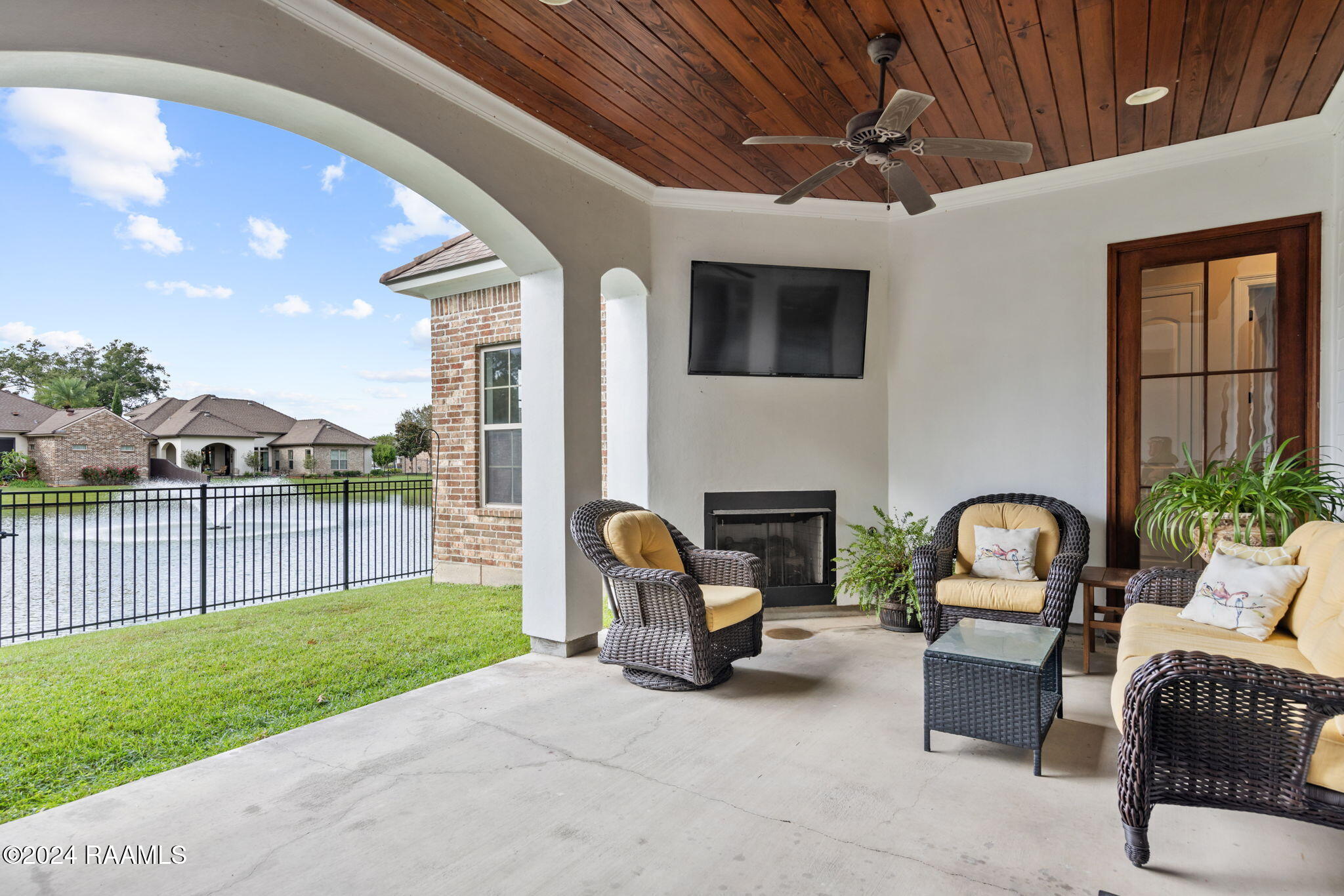 207 Rue De Frejus Broussard, LA 70518 - Photo 5 of 33 The Views!