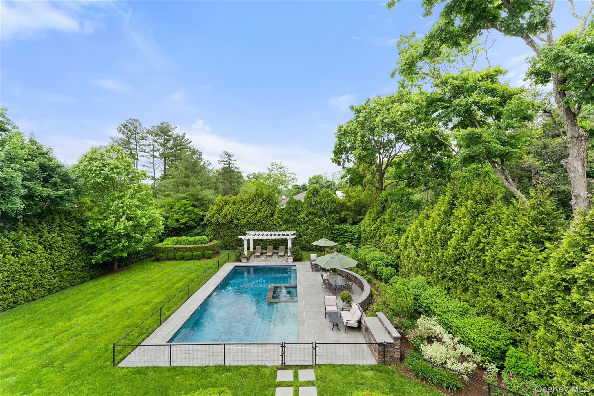 64 Stratton Road Scarsdale, NY 10583 - Photo 35 of 49