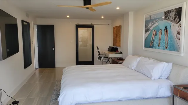 $4,900 | 11 Sunset Drive, Unit 304, Sarasota, FL 34236