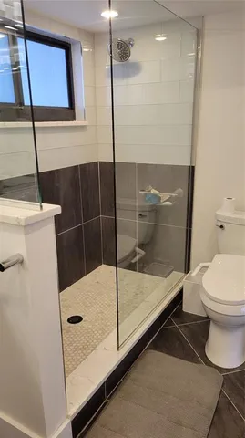 $4,900 | 11 Sunset Drive, Unit 304, Sarasota, FL 34236