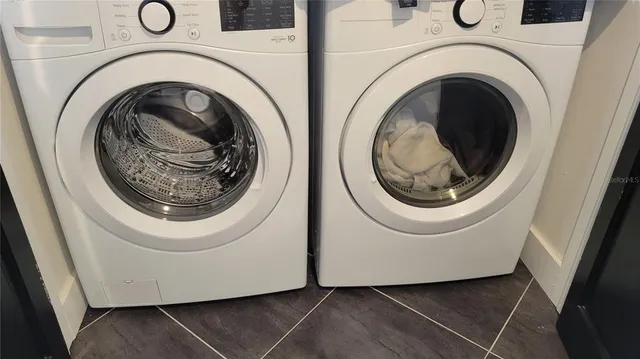 $4,900 | 11 Sunset Drive, Unit 304, Sarasota, FL 34236