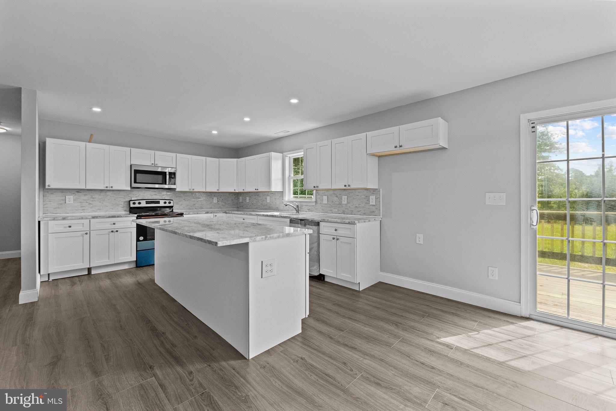 18533 Downs Road Georgetown, DE 19947 - Photo 2 of 19