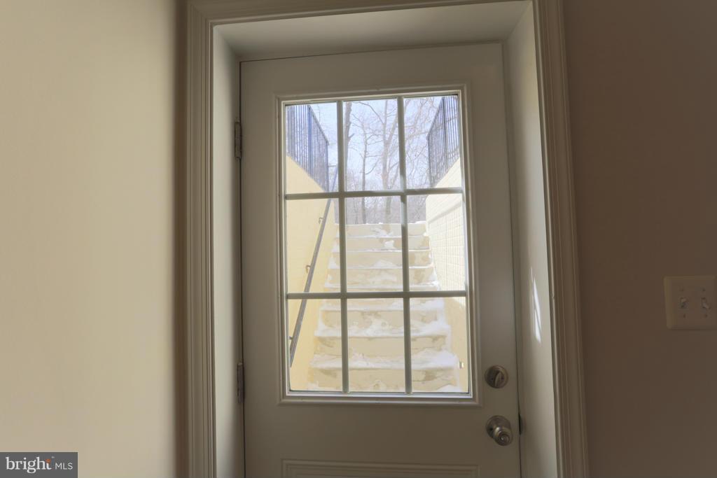 8173 Ridgely Loop Severn, MD 21144 - Photo 23 of 30 Interior (General)