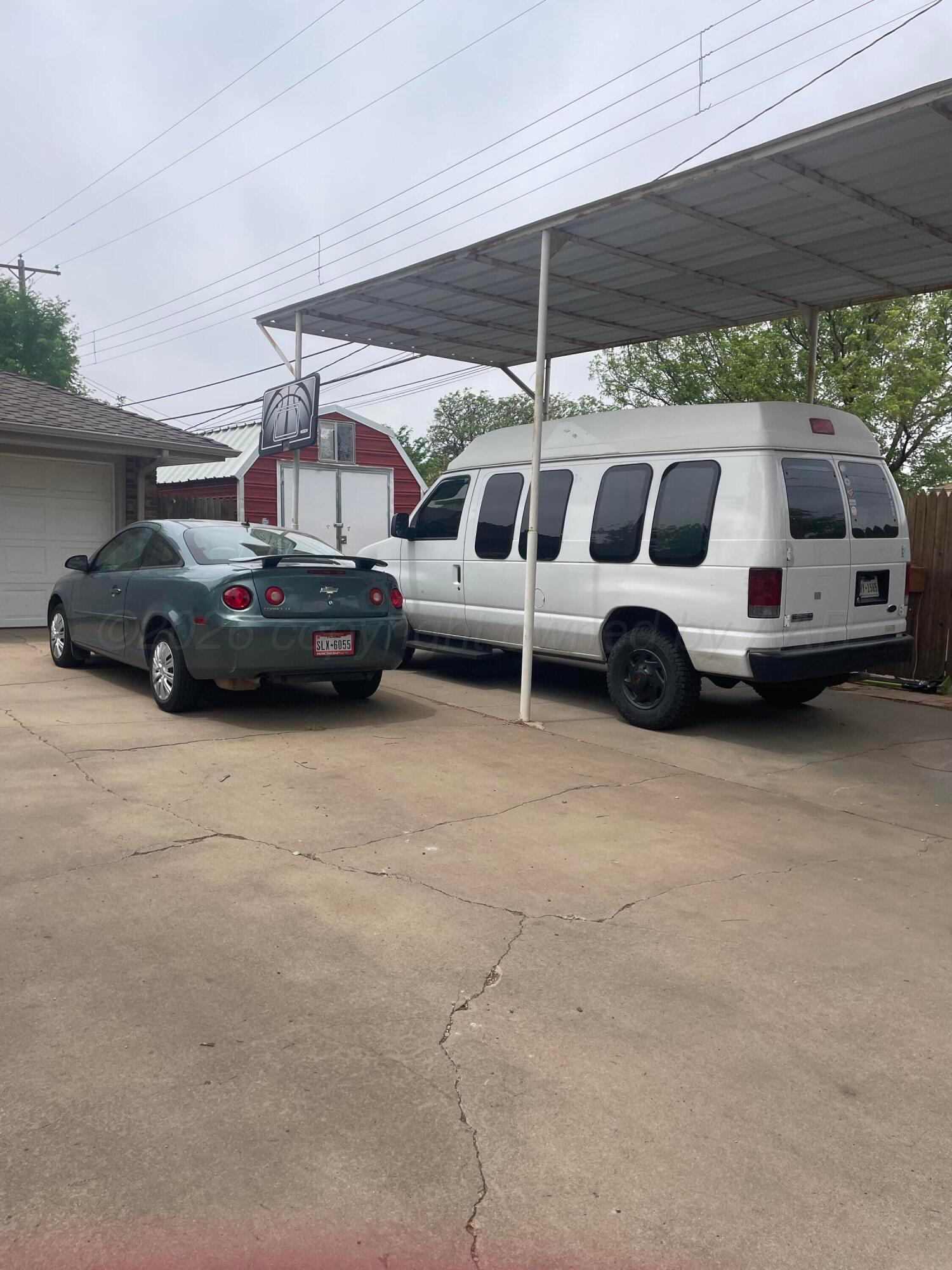 6200 Hanson Road Amarillo, TX 79106 - Photo 21 of 22 a car parked in front of a building