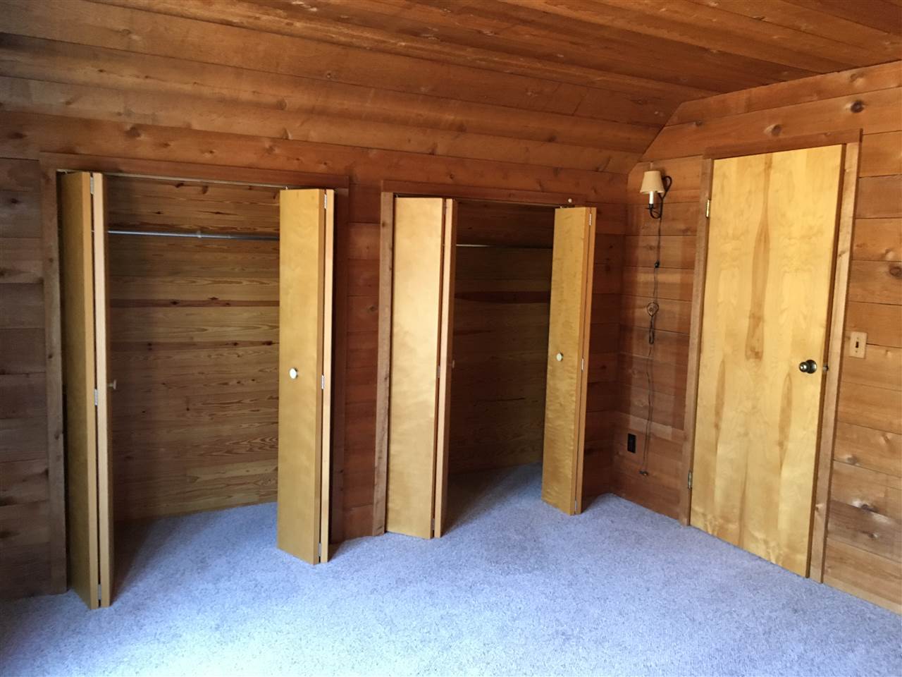 9566 South Fritz Road Maple City, MI 49664 - Photo 24 of 44 1830090-23.JPG