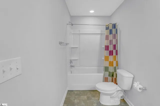 $2,900 | 24 Noble Wing Lane, Taylors, SC 29687