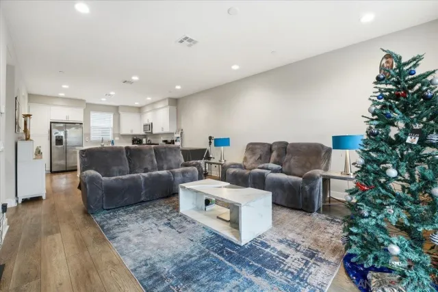 $789,000 | 4321 Star Path Way, Unit 3, Oceanside, CA 92056