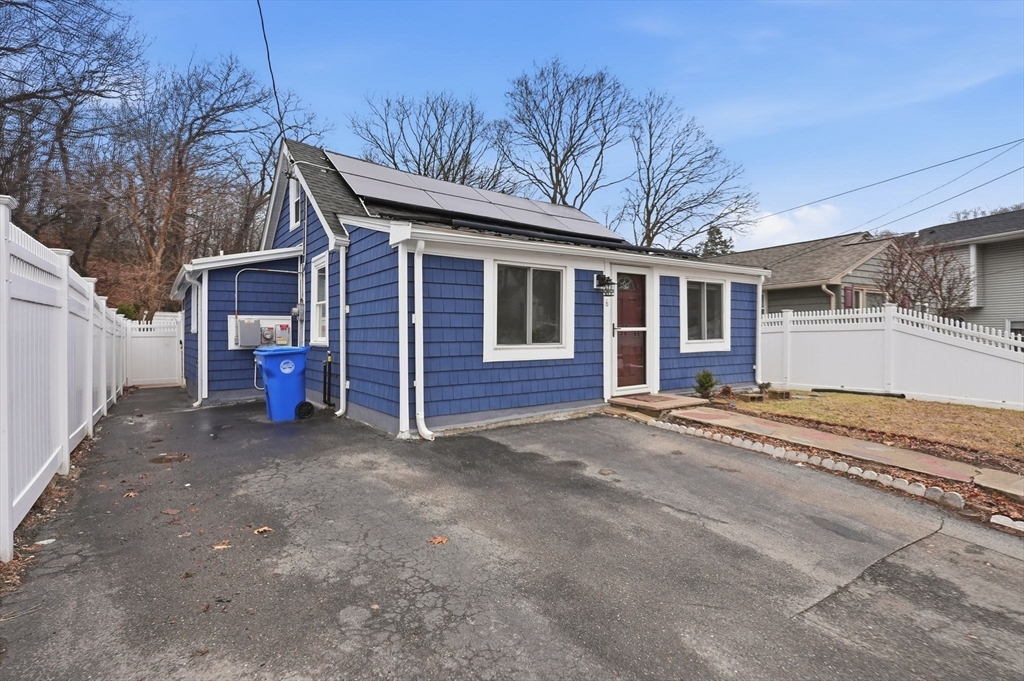 86 Indian Road Waltham, MA 02451 - Photo 27 of 33 Gallery Image 27