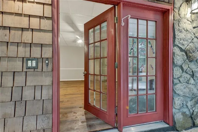 $879,999 | 1345 Ronald Reagan Boulevard, Cumming, GA 30041