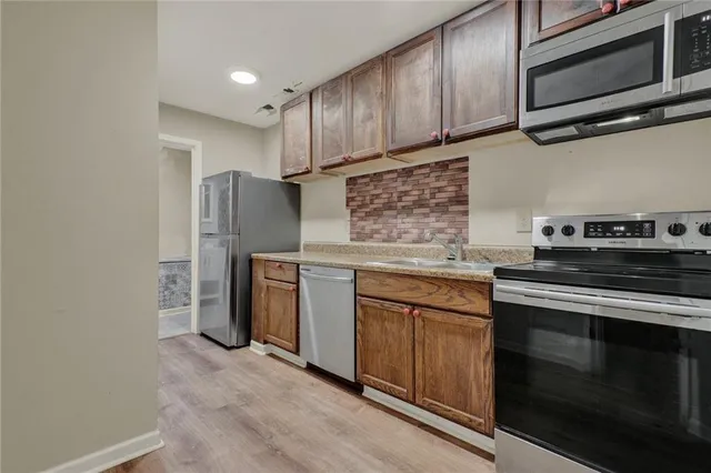 $879,999 | 1345 Ronald Reagan Boulevard, Cumming, GA 30041