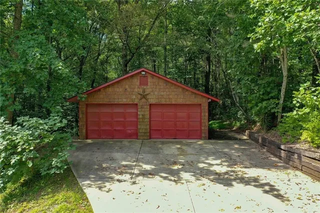 $879,999 | 1345 Ronald Reagan Boulevard, Cumming, GA 30041