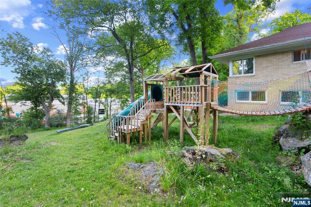 20 Bunn Road Hamburg, NJ 07419 - Photo 28 of 50 Gallery Image 28